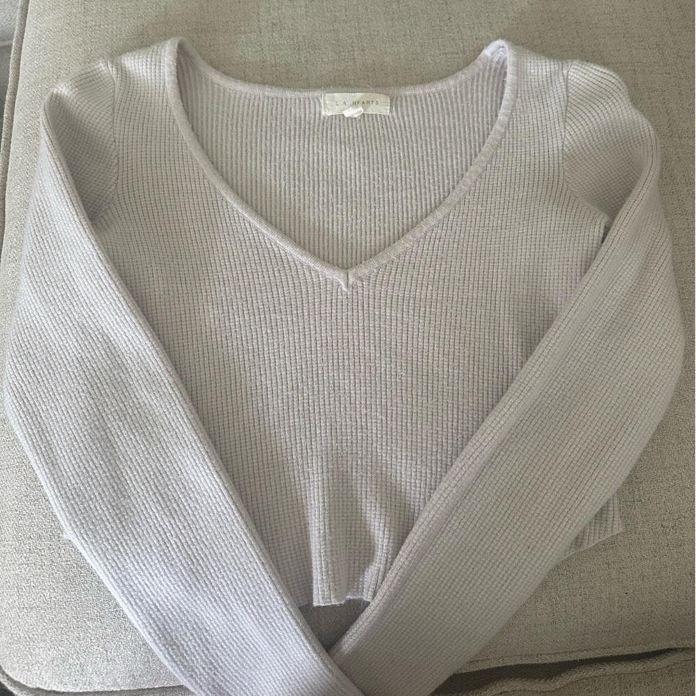 LA hearts sweater crop top